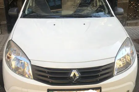 مزایده خودرو رنو، ساندرو دنده ای