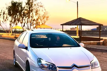 مزایده خودرو سیتروئن، C5 اتوماتیک