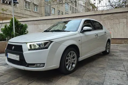 مزایده خودرو دنا، پلاس EF7 اتوماتیک توربو ساده