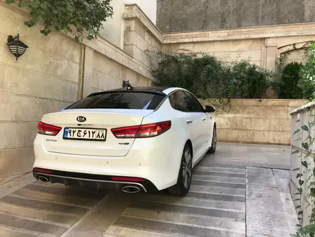 مزایده خودرو کیا، اپتیما 4 سیلندر GT لاین