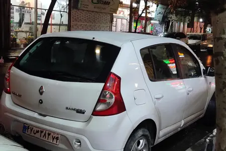 مزایده خودرو رنو، ساندرو اتوماتیک