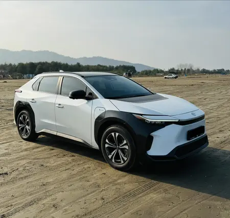 مزایده خودرو تویوتا، bz4X 615 مکس