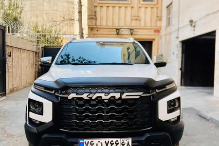 مزایده خودرو کی ام سی، T9 2 لیتر توربو
