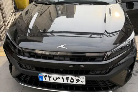 مزایده خودرو کی ام سی، J7 اتوماتیک