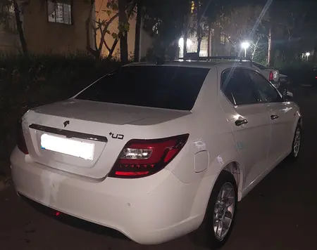 مزایده خودرو دنا، پلاس EF7 اتوماتیک توربو آپشنال