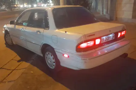 مزایده خودرو میتسوبیشی، گالانت 4 سیلندر
