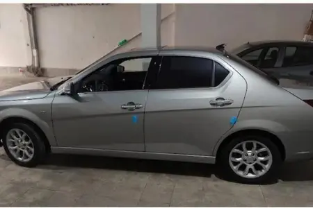 مزایده خودرو دنا، پلاس EF7 اتوماتیک توربو آپشنال