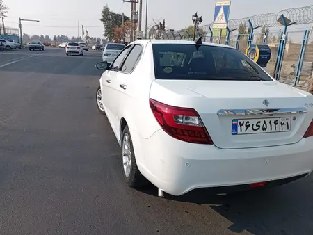 مزایده خودرو دنا، پلاس EF7 اتوماتیک توربو ساده