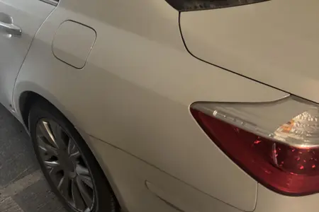 مزایده خودرو هیوندای، جنسیس اتوماتیک