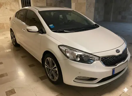 مزایده خودرو کیا، سراتو 2.0 لیتر اتوماتیک