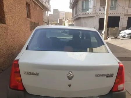 مزایده خودرو رنو، تندر 90 E2