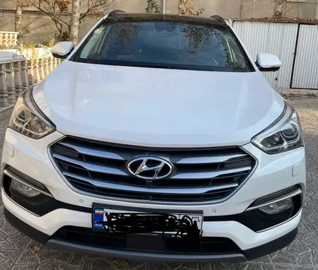 مزایده خودرو هیوندای، سانتافه 4 سیلندر دو دیفرانسیل