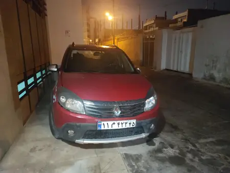 مزایده خودرو رنو، ساندرو اتوماتیک