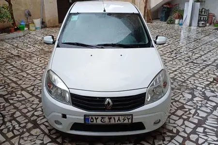 مزایده خودرو رنو، ساندرو اتوماتیک