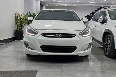مزایده خودرو هیوندای، اکسنت 1.6 لیتر ساده