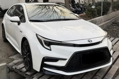 مزایده خودرو تویوتا، لوین هیبرید 1.8 لیتر اسپرت ادیشن