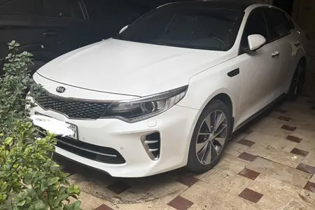 مزایده خودرو کیا، اپتیما 4 سیلندر GT لاین