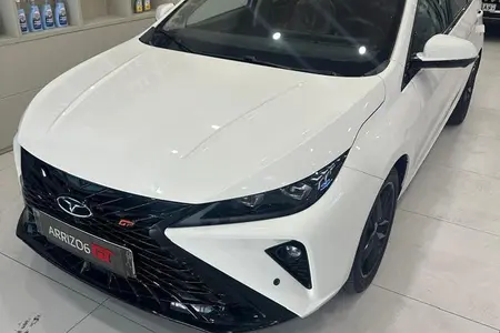 مزایده خودرو فونیکس، آریزو 6 جی تی (Z6 GT) اکسلنت