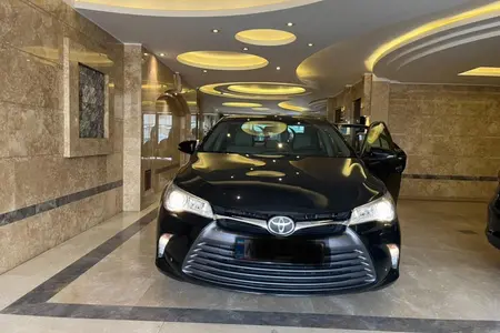 مزایده خودرو تویوتا، کمری GLX