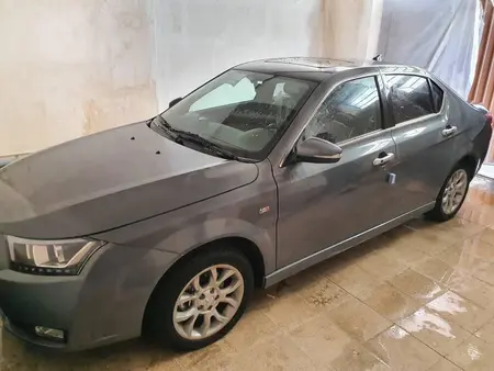 مزایده خودرو دنا، پلاس EF7 اتوماتیک توربو ساده