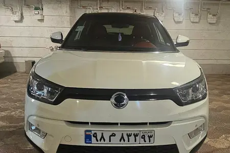 مزایده خودرو سانگ یانگ، تیوولی الیت