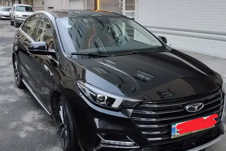 مزایده خودرو فونیکس، آریزو 6 پرو اتوماتیک