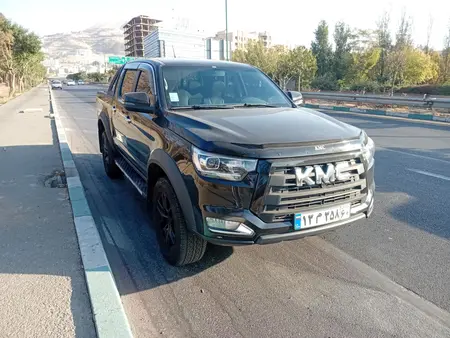 مزایده خودرو کی ام سی، T8 دنده ای