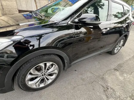 مزایده خودرو هیوندای، سانتافه 4 سیلندر دو دیفرانسیل
