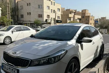 مزایده خودرو کیا، سراتو 2.0 لیتر اتوماتیک