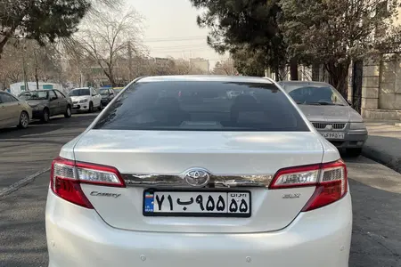 مزایده خودرو تویوتا، کمری GLX
