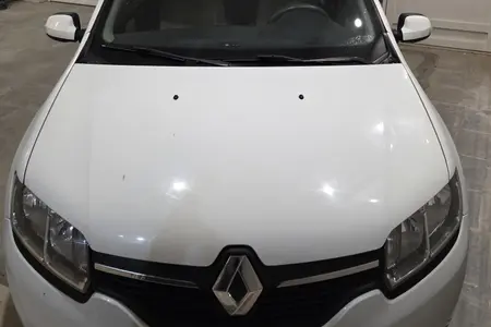 مزایده خودرو رنو، سیمبل PE