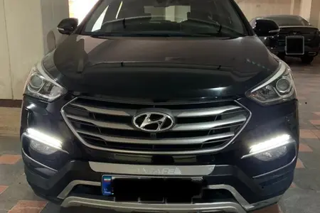 مزایده خودرو هیوندای، سانتافه 4 سیلندر دو دیفرانسیل