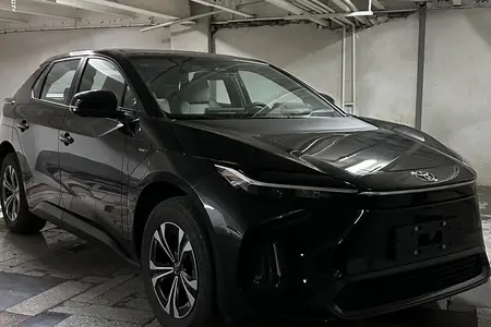 مزایده خودرو تویوتا، bz4X 615 پرو