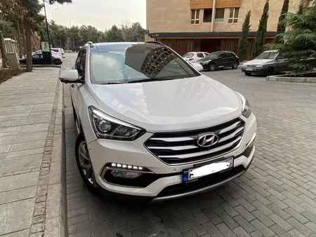 مزایده خودرو هیوندای، سانتافه 4 سیلندر دو دیفرانسیل