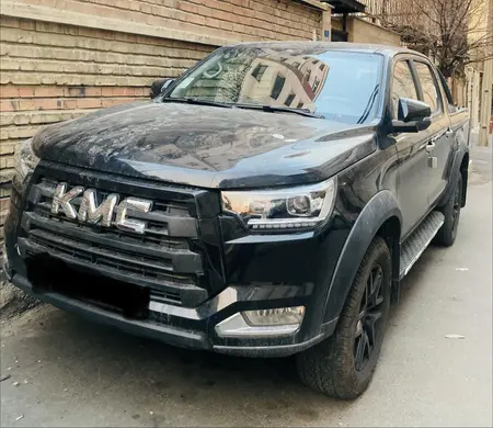 مزایده خودرو کی ام سی، T8 دنده ای