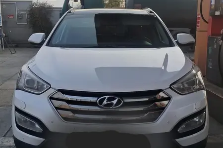 مزایده خودرو هیوندای، سانتافه 4 سیلندر دو دیفرانسیل