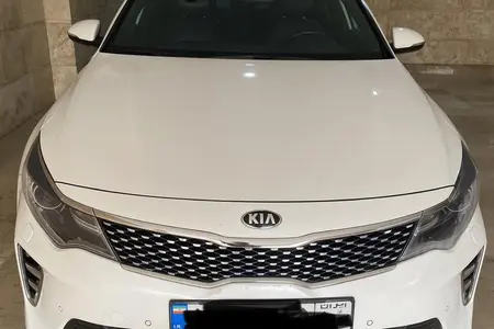 مزایده خودرو کیا، اپتیما 4 سیلندر GT لاین