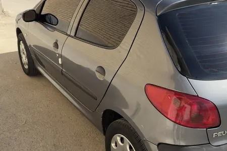 مزایده خودرو پژو، 206 تیپ 2