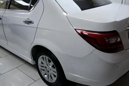 مزایده خودرو دنا، پلاس EF7 5 دنده ساده