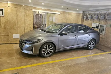 مزایده خودرو نیسان، سیلفی e-POWER پلاس
