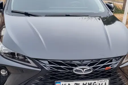 مزایده خودرو فونیکس، آریزو 6 جی تی (Z6 GT) اکسلنت