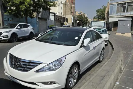 مزایده خودرو هیوندای، سوناتا 2.4 لیتر اتوماتیک