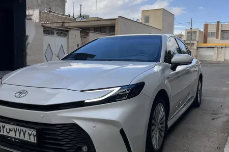 مزایده خودرو تویوتا، کمری هیبرید 2.5 لیتر LE