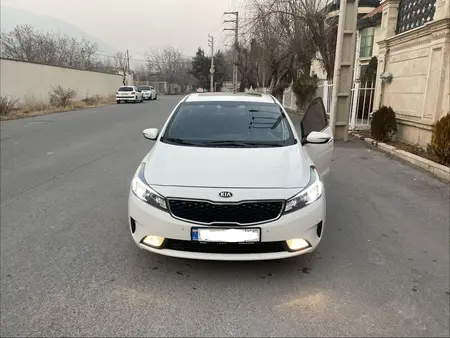 مزایده خودرو کیا، سراتو 2.0 لیتر اتوماتیک