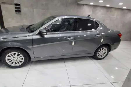مزایده خودرو دنا، پلاس EF7P 6 دنده