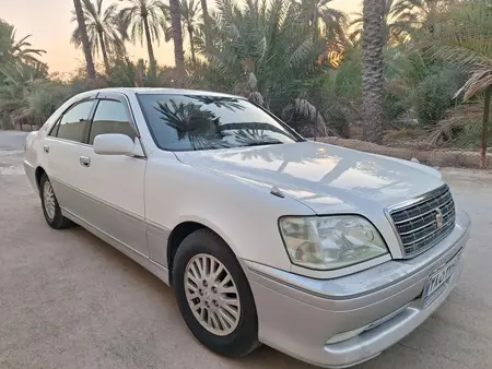 مزایده خودرو تویوتا، کراون اتوماتیک