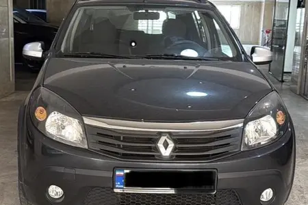 مزایده خودرو رنو، ساندرو استپ وی اتوماتیک