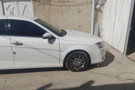 مزایده خودرو دنا، پلاس EF7 5 دنده ساده