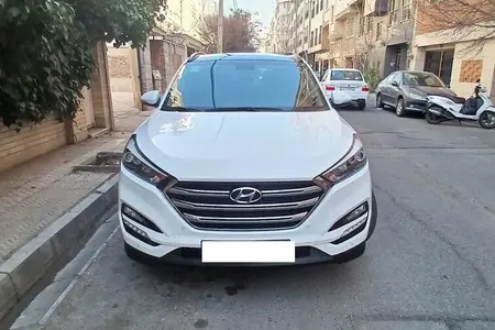 مزایده خودرو هیوندای، توسان 2.0 لیتر دو دیفرانسیل