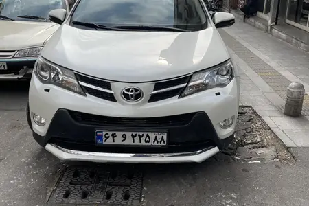 مزایده خودرو تویوتا، راوفور 2.5 لیتر دو دیفرانسیل